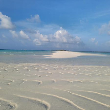 Royal Beach Dhigurah Dhigurah  Exterior photo
